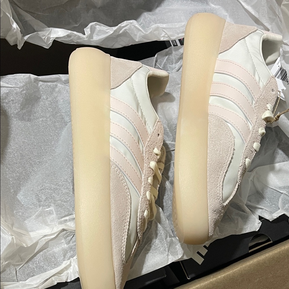 NWT Adidas Women's Sportswear Shoes Barreda Decode Sneakers Size 8 - Picture 6 of 15